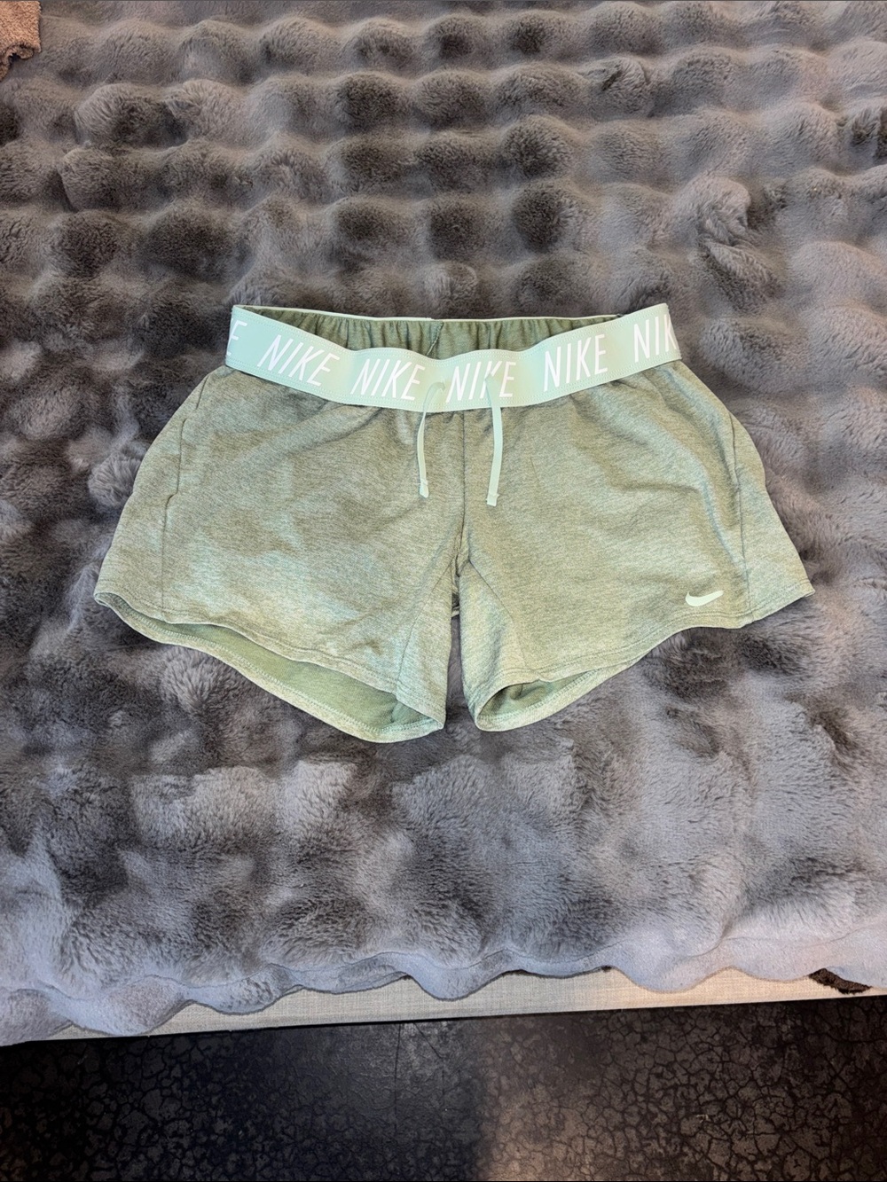 Nike Women’s Light Sage Green Elastic-Waist Athletic Shorts